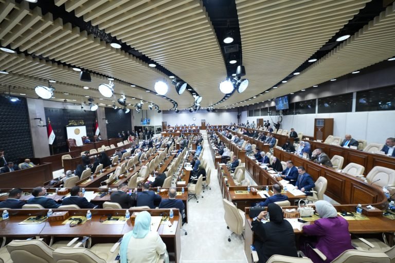 الجلسة الحادية عشرة